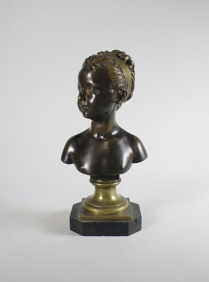 Jean Antoine Houdon (1741 - 1828) Louise Brogniart.
Epreuve en bronze à patine brun...