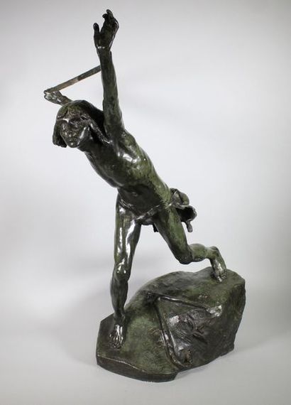 Paul Landowski (1875 - 1961) David combattant.
Epreuve en bronze à patine vert nuancé....