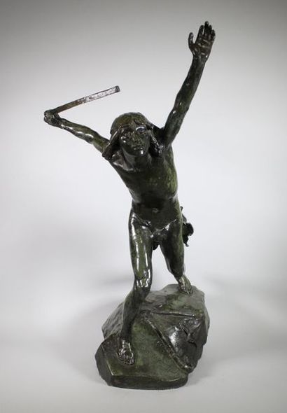 Paul Landowski (1875 - 1961) David combattant.
Epreuve en bronze à patine vert nuancé....