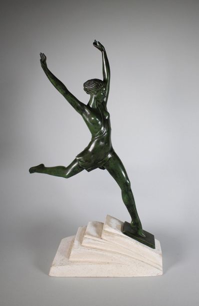 Max LE VERRIER (1891 - 1973) Réception.
Epreuve en régule à patine vert nuancé signée...