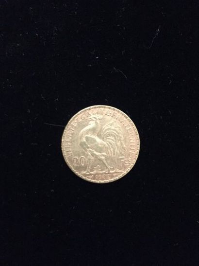 null Cinq pièces de 20 francs or de 1910, 1911, 1912, 1902,1905,
Poids total: 32...