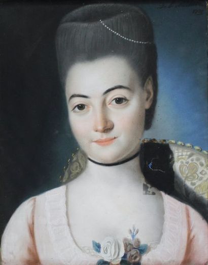 Joseph DE SAINT-MICHEL XVIIIe siècle. Portrait d'élégantes, vers1772.
Deux pastels...