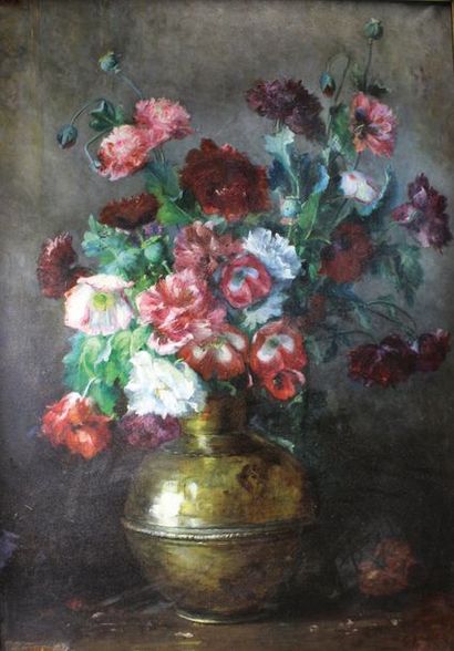 G. ROZIER (XIXe siècle) Bouquet de fleurs dans un vase en cuivre.
Huile sur toile...