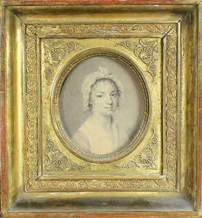 Ecole FRANCAISE vers 1800 Portrait de jeune femme à la coiffe.
Mine de plomb et estompe...