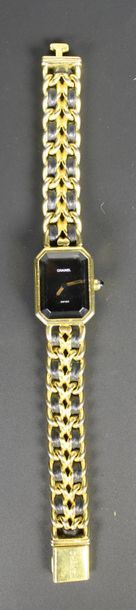 CHANEL Montre bracelet de dame modèle «Première» en plaqué or, cadran muet noir,...