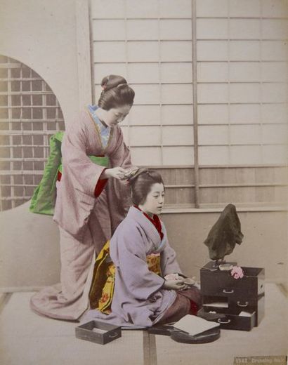 Ecole japonaise, époque Meiji (1868-1912) Album de photographies (tirages albuminés...