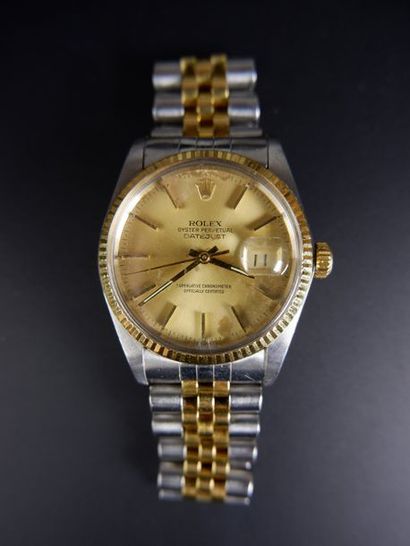 ROLEX Chronomètre bracelet pour homme en acier et or jaune modèle
Oyster perpetual...