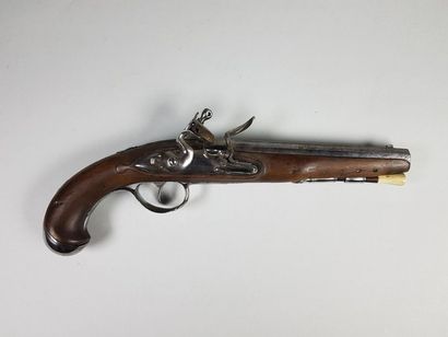 Pistolet d'officier à silex. Vers 1780.