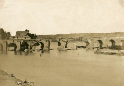 Roger du MANOIR (Paris 1827-Acquigny 1888) Pont de l'Arche juillet 1856 1856 Épreuve...