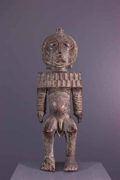 null Boyo statue / Basikasingo Misi, DRC ex-Zaire
This face, highlighted by a crenellated...