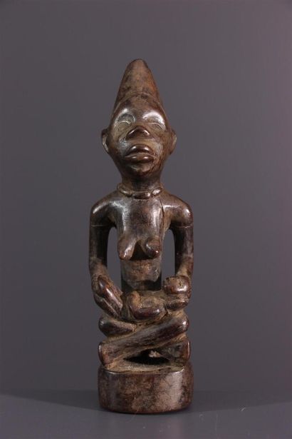null Pfemba Yombe maternity statuette, DRC
A miniature Kongo carving, this African...