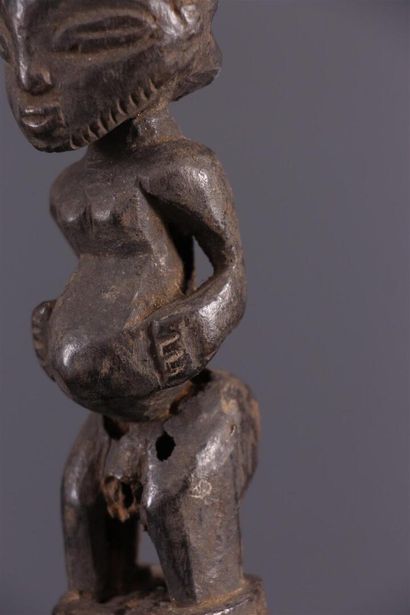 null Luba Hemba ancestor effigy, DRC
African carved figure perched on a stool. Numerous...
