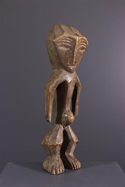 null Yela / Kela statuette, DRC.
African anthropomorphic figure carved in a very...