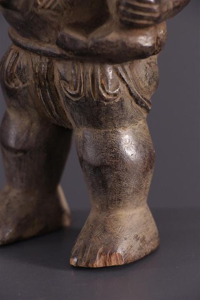 null Luluwa Bwa cibola statuette, DRC ex Zaire
The various types of African Luluwa,...