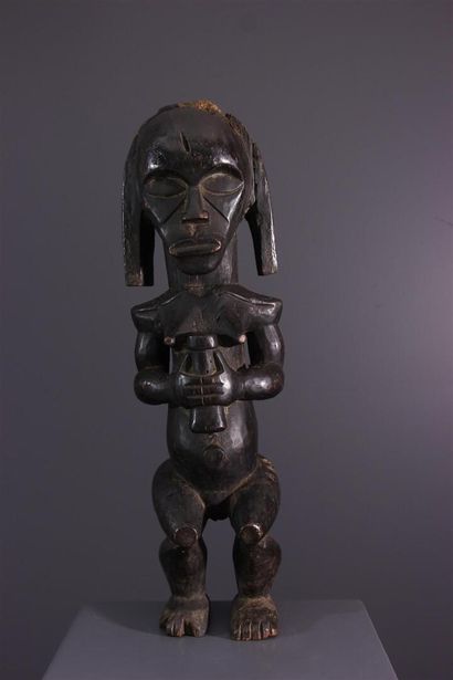 null Byeri Fang reliquary ancestor figure, Gabon
Several variants of Fang Byeri statues...