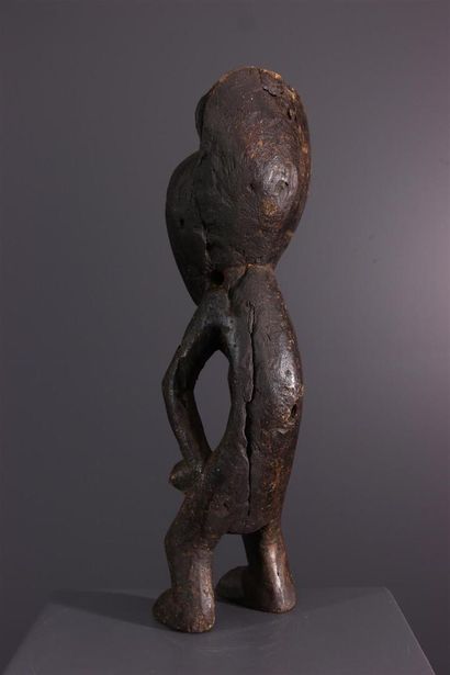 null Mbole Ofika statuette from Lilwa, DRC ex-Zaire
The attitude of this sculpted...
