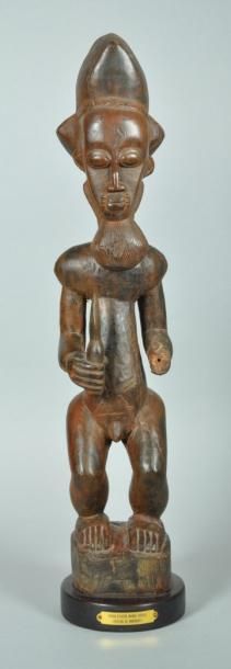 null BAOULE, Côte d'Ivoire Statue H: 57.00 cm x L: 0.00 cm Manque une main. Statue...