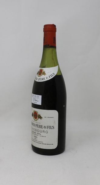 null 1 bouteille, Richebourg Grand Cru, 1982, Bouchard père et fils (bas épaule)