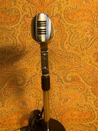 null DYNAMIC MIC - ELECTRO-VOICE 650