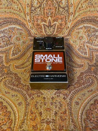 null PEDALE D’EFFETS - ELECTRO-HARMONIX MODELE - Small Stone, EH 4800 Phase Shif...