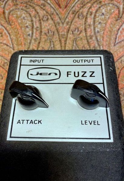 null EFFECTS PEDAL - JEN 

MODEL - Fuzz

Very nice pedal designed in Italy at the...