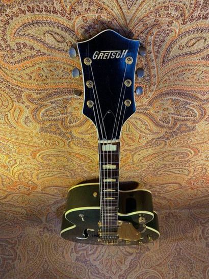 null GUITAR - Gretsch. 

MODEL - Country Club (6196), end of 1954 (spruce top). 

NECK...