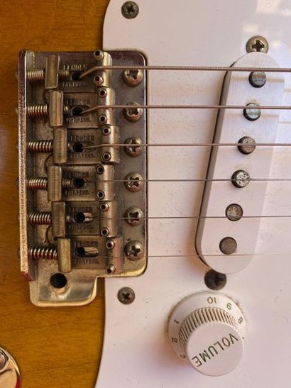 null GUITARE SOLID BODY - FENDER

MODELE - Stratocaster, 1956, n° de série 11061...