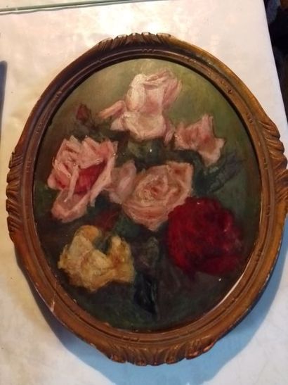 null 20th Century School

"Rose Bouquet"

Oil on oval paper mounted on wood

35 x...