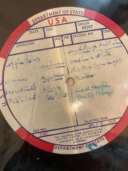 null 2 disques acetates de Sarah Vaughan

G à VG