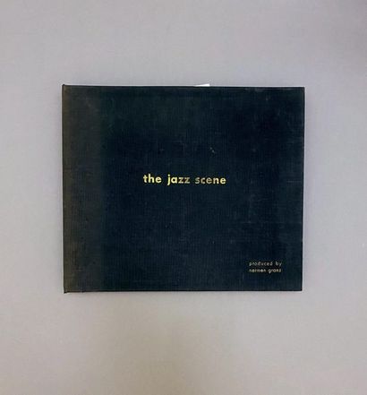 null 1 box of 6 Lps. The Jazz Sing, produced by Norman Granz, with his signature,...