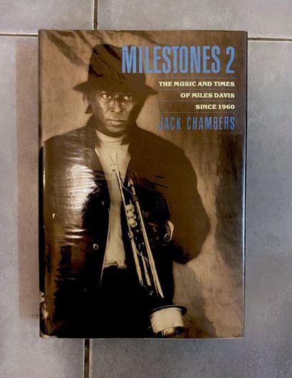 null 16 livres sur Miles Davis - français, anglais

Les livres n'ont pas été collationnés,...