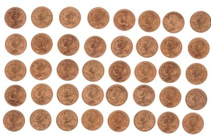 null Quarante (40) pièces de 20 F suisses or
Poids total: 257,95 g (frottées, us...