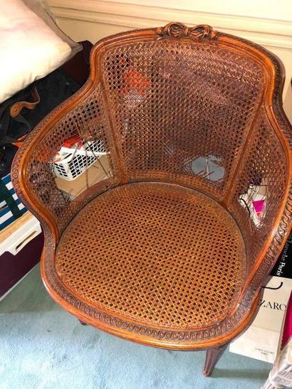 null Caned armchair, Louis XVI style (wickerwork in very bad condition)