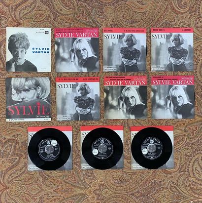 FRANCAIS 11 disques 45 T Jukebox + pochettes - Sylvie Vartan

VG+ à EX; VG+ à EX