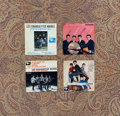 FRANCAIS 4 disques Ep - Les chaussettes noires (Eddy Mitchell)

VG+ à EX; VG+ à ...