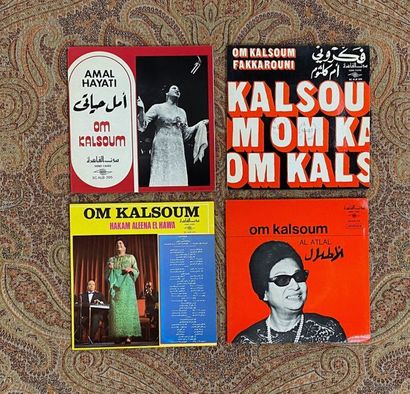 Musiques du Monde 4 disques 45 T (dont 3 x doubles 45 T) - Oum Kalsoum

VG+ à EX,...