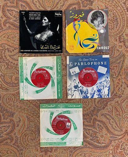 Musiques du Monde 5 disques 45 T - Musique Arabe (dont Fairuz)

Trois pressages anglais

VG+...