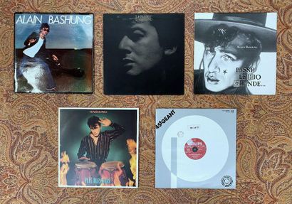 FRANCAIS 5 disques (4 x 33T et 1 maxi 45 T promo) - Alain Bashung

VG à EX; VG à...