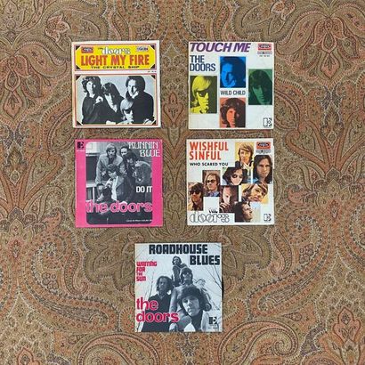 POP ROCK 5 disques 45 T - The Doors

Pressages français

VG à EX; VG+ à EX 