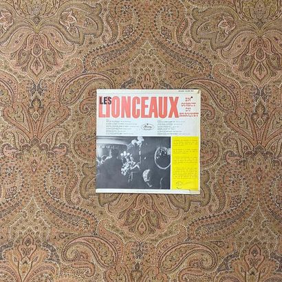 FRANCAIS 1 disque 33 T - Les lionceaux "En direct du bilboquet" 
VG+; VG+ 
60's