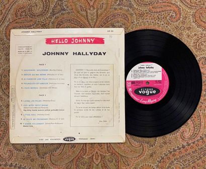 Johnny HALLYDAY 1 disque 25 cm - Johnny Hallyday "Hello Johnny" 

LD 521, Vogue

VG;...