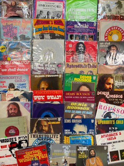 Demis Roussos/ Environ 150 disques Ep/45 T - Aphrodites Child/Demis Roussos

Différents...