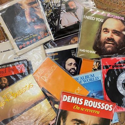 Demis Roussos/ Environ 150 disques Ep/45 T - Aphrodites Child/Demis Roussos

Différents...