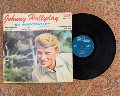 Johnny HALLYDAY 1 disque 33 T - Johnny Hallyday "Johnny en spectacle"

MD5022, Vogue,...
