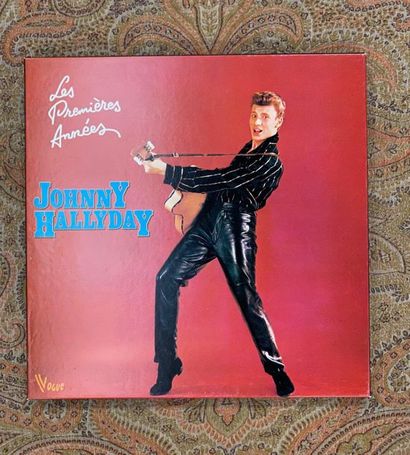 Johnny HALLYDAY 1 coffret 33 T - Johnny Hallyday "Les premières années" 

C101, Vogue

EX...