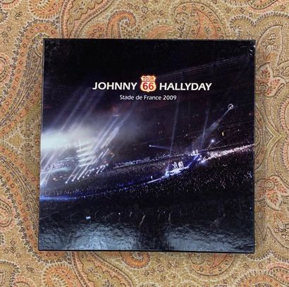 Johnny HALLYDAY 1 coffret 33 T - Johnny Hallyday "Stade de France 2009" 

VG+ à NM,...