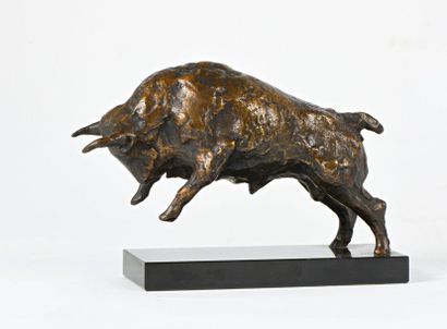 null Jean CARDOT (1930-2019)

"Loading bull"

Bronze proof with a shaded brown patina,...