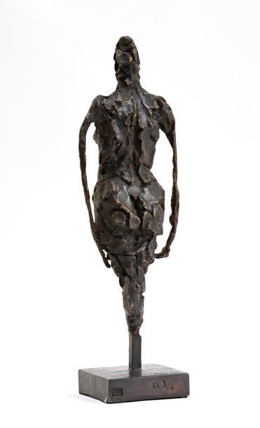 null Marie-Thérèse GIVAUDAN (née en 1925)

"Femme debout"

Epreuve en bronze à patine...