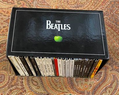 The Beatles & Co 1 x box (25 x Cd) - The Beatles

VG/VG+; VG/VG+