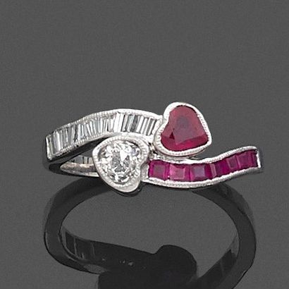 null Fine "toi et moi" ring in white gold (750‰) set with diamonds and rubies, heart...
